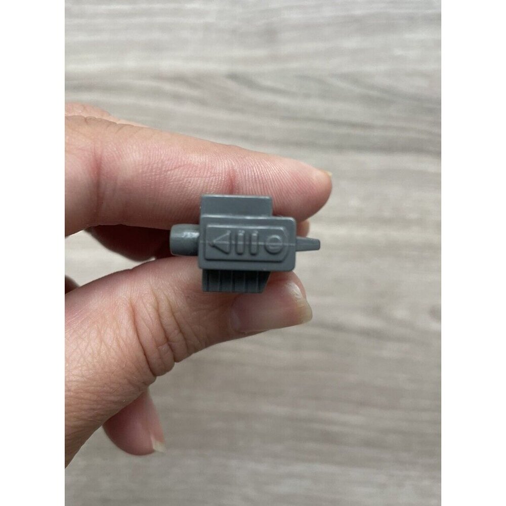 TRANSFORMERS G1 Parts Accessories - Micromasters - Skyhopper (1989) Right Gun - Picture 4 of 5